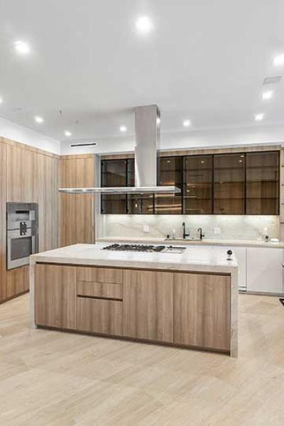 032 Ocean Blvd Condo Kitchen Room