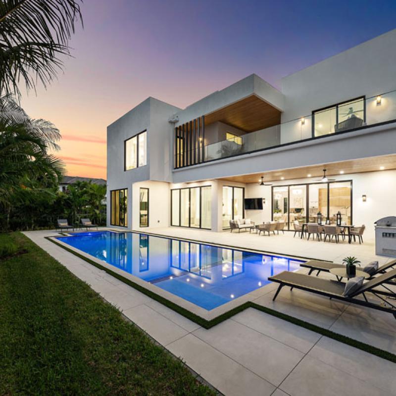 2240 Date Palm Road Dusk 14