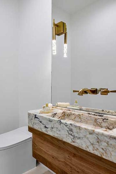 5th Avenue Abode 39